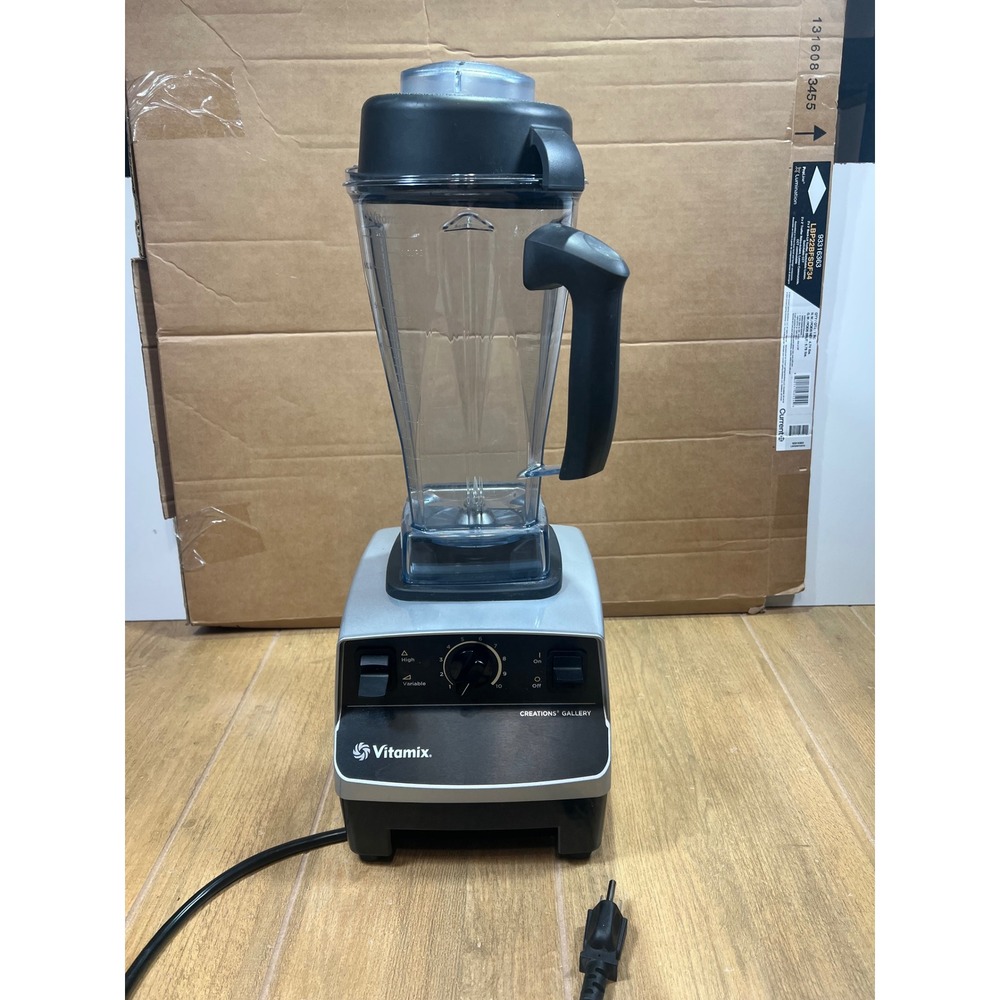 Vitamix Creations Gallery Blender Variable Speed 64oz Silver VM0197 067657